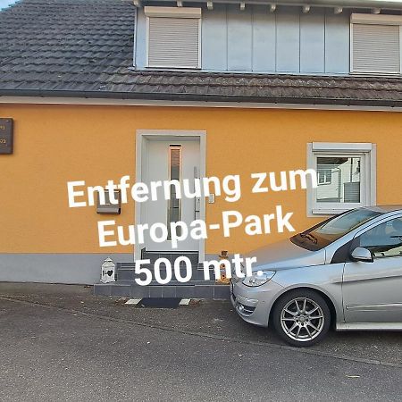 Ferienwohnung Punkt, 5 Gehminuten Vom Europa-Park Rust Kültér fotó